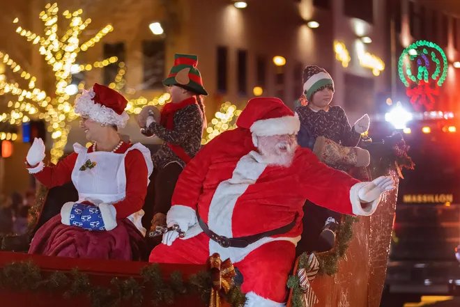 Massillon Christmas Parade 2022 Bob Rossiter Canton Rep